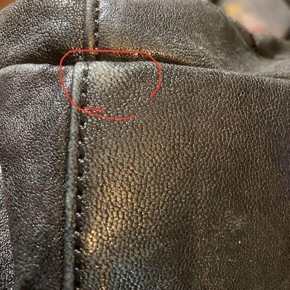 CHOCOLAT BLU Women’s Vegan Leather Handbag Black 10X4X12 Shoulder Bag Tote‎ - Picture 9 of 9